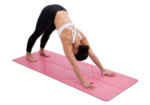 Thảm yoga định tuyến là gì? Lưu ý khi sử dụng thảm yoga định tuyến 